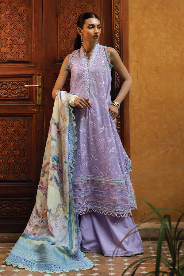 Farah Talib Aziz Lawn`23 D#04