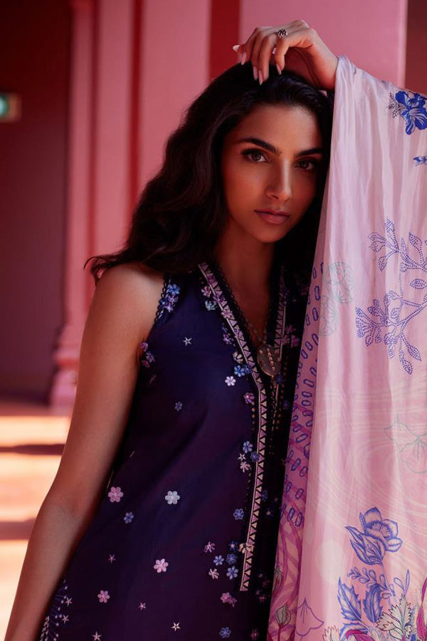 Farah Talib Aziz Lawn'2024 D#04