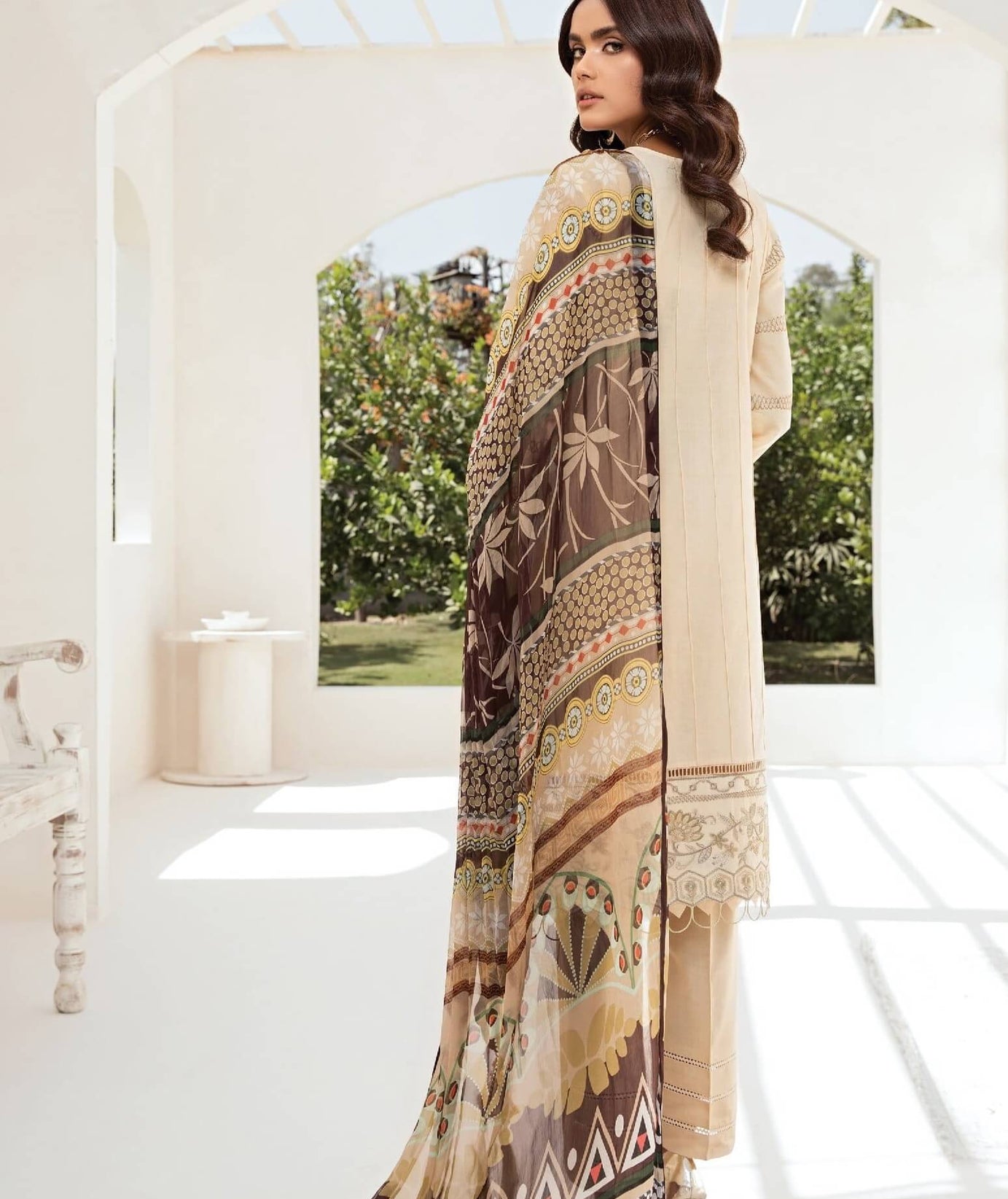 Farasha Festive Lawn Collection`21 D#05