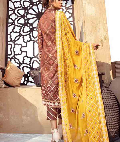 Shaista Farwa Brosha Lawn`21 D#111