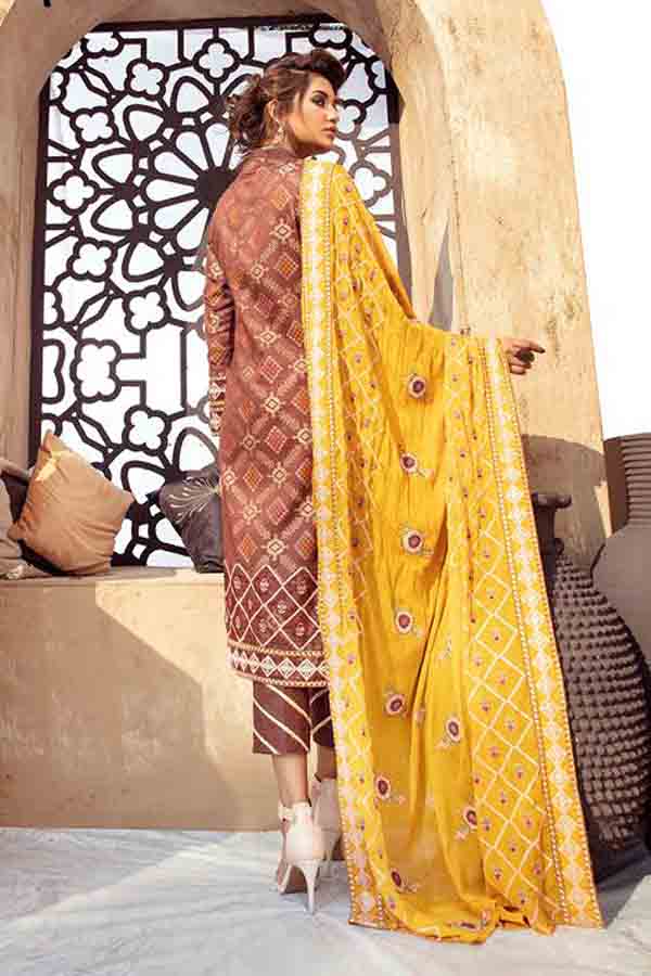 Shaista Farwa Brosha Lawn`21 D#111
