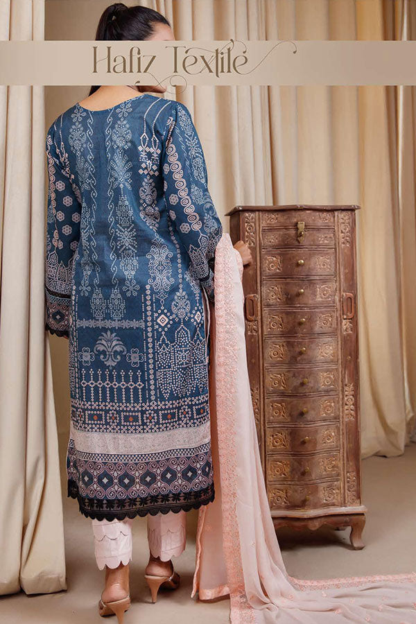 Faryal Hussain Lawn`23 D#4