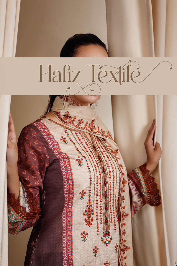 Faryal Hussain Lawn`23 D#7