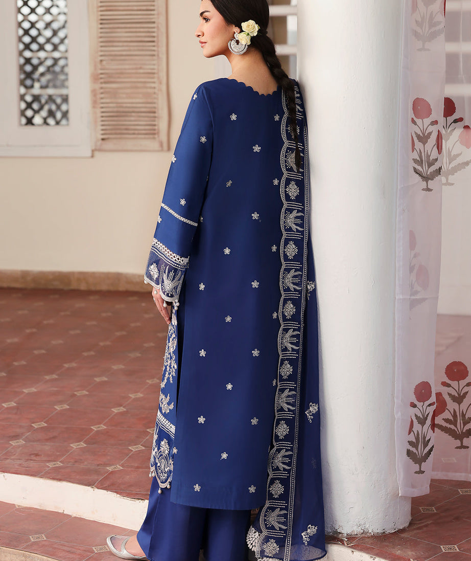 Mahnur Aangan Emb Lawn`25 D#06 FAYROSSA