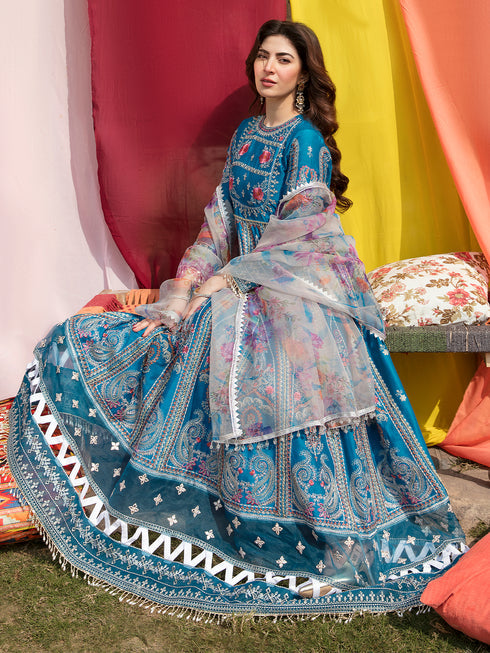 Parishay Luxury Lawn`23 D#05