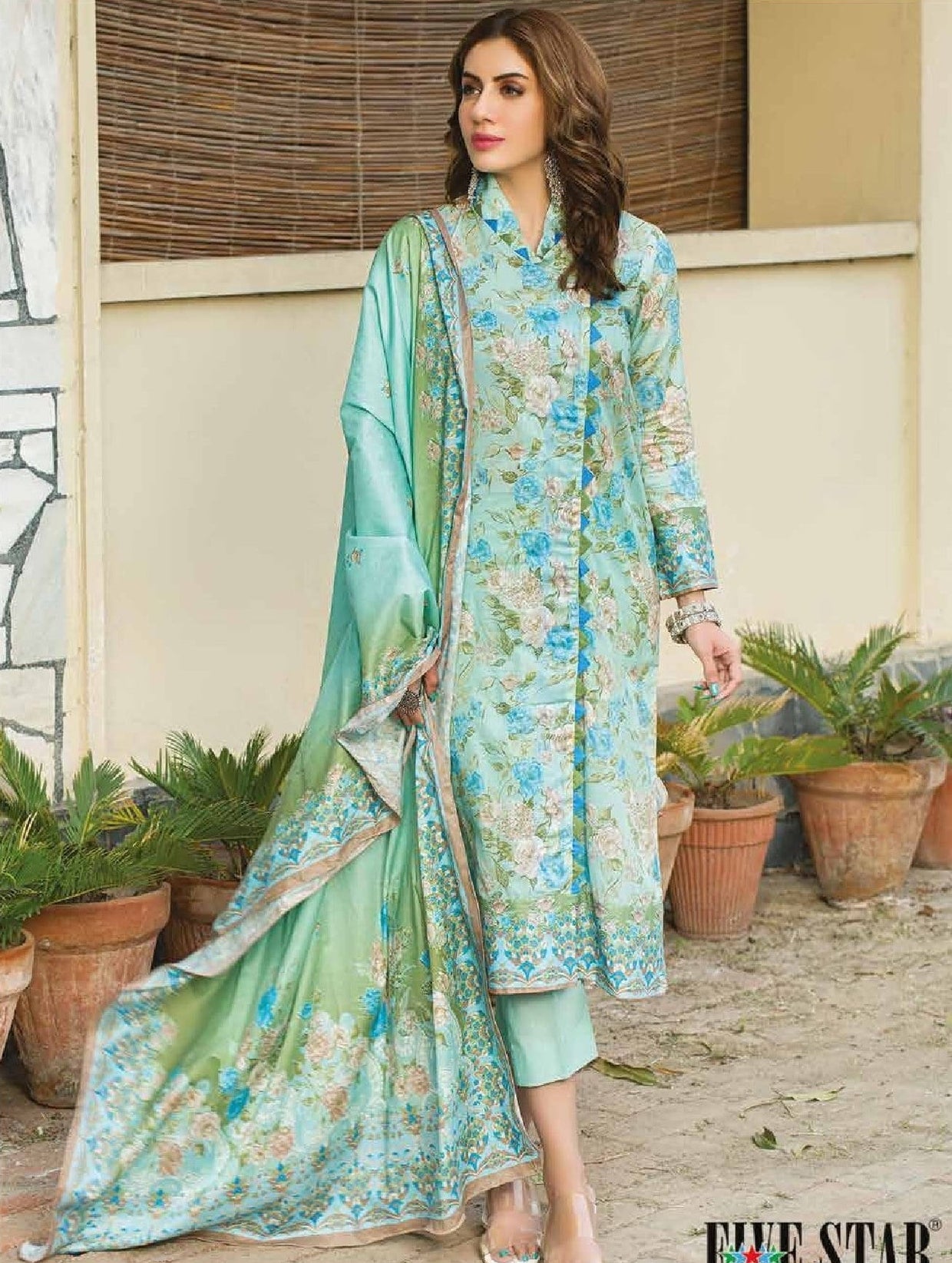 Five Star Classic Lawn`22 D#1327 Ferozi