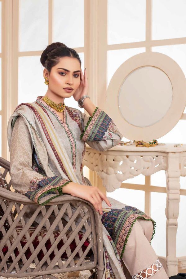 Fiza Noor Arisha DP Lawn`22 FN#08