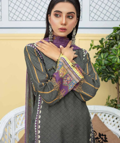Fiza Noor Eshal Karandi`22 FN#04