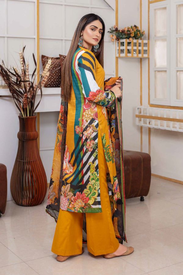 Fiza Noor Zarnaab D/Lawn'22 FN#4