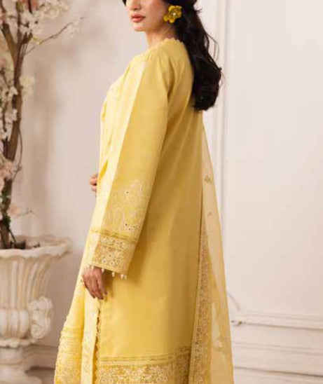 Freesia Mira Luxury Lawn`25 FS #111