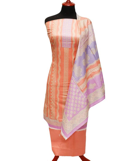 Friha &amp; Farha Naz Lawn`22 D#824 L Purple