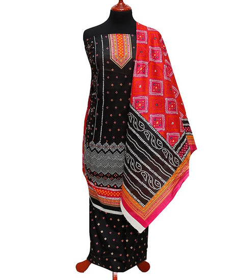 Friha & Farha Naz Lawn`22 D#831 Black