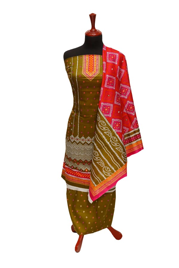Friha & Farha Naz Lawn`22 D#831 M Green