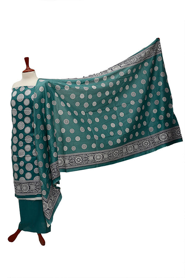 Friha & Farha Naz Lawn D#59 (Green) – Tradition Stores