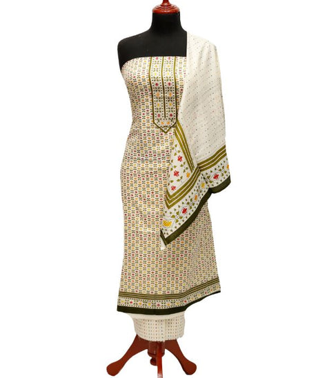 Friha &amp; Farha Naz Lawn`22 D#835-1 Multi