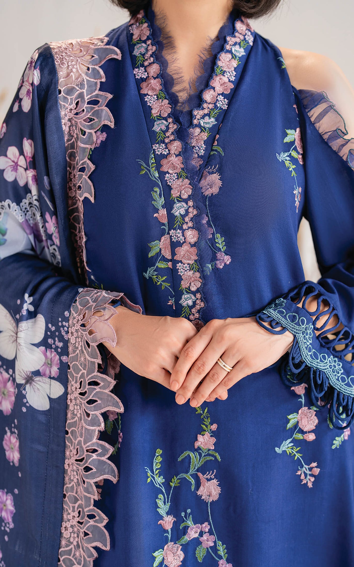 Asifa & Nabeel Meraki Winter'24 Vol-1 MW#03