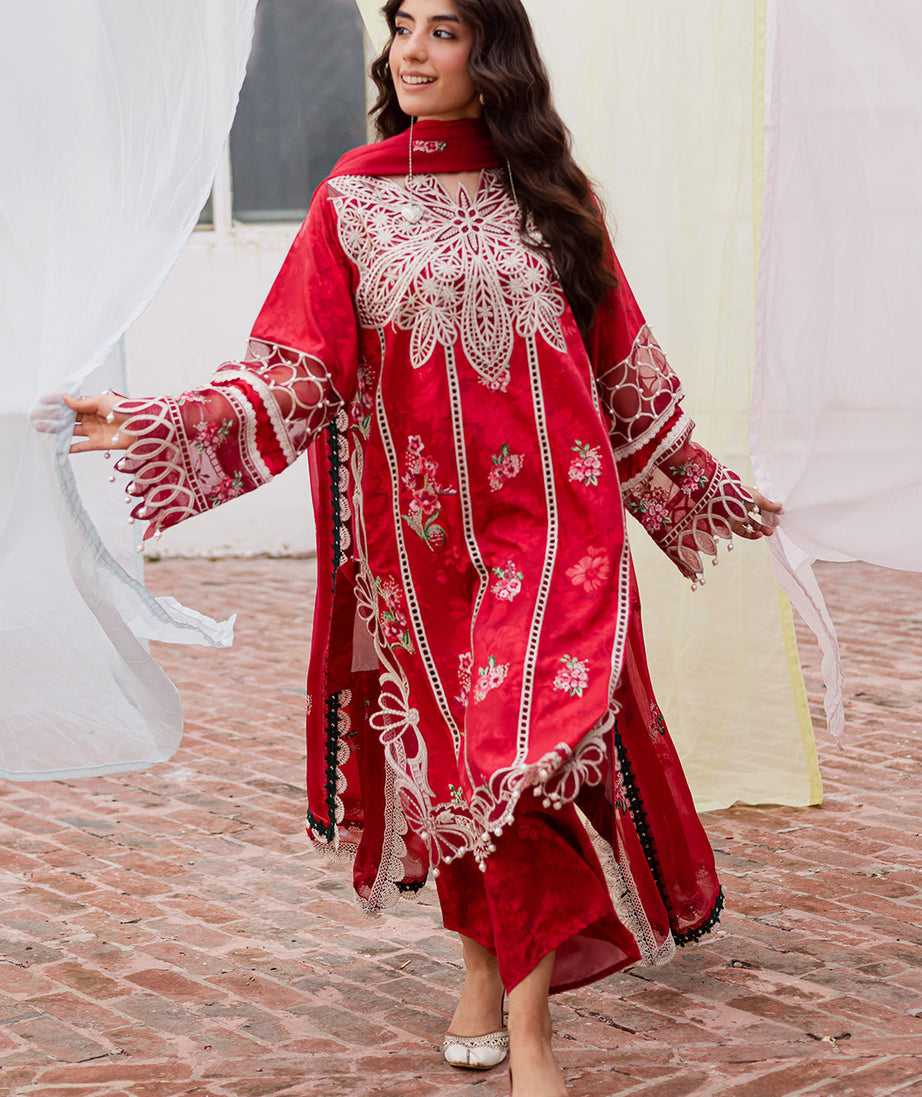 Mahnur Gulzar Winter`25 G#03