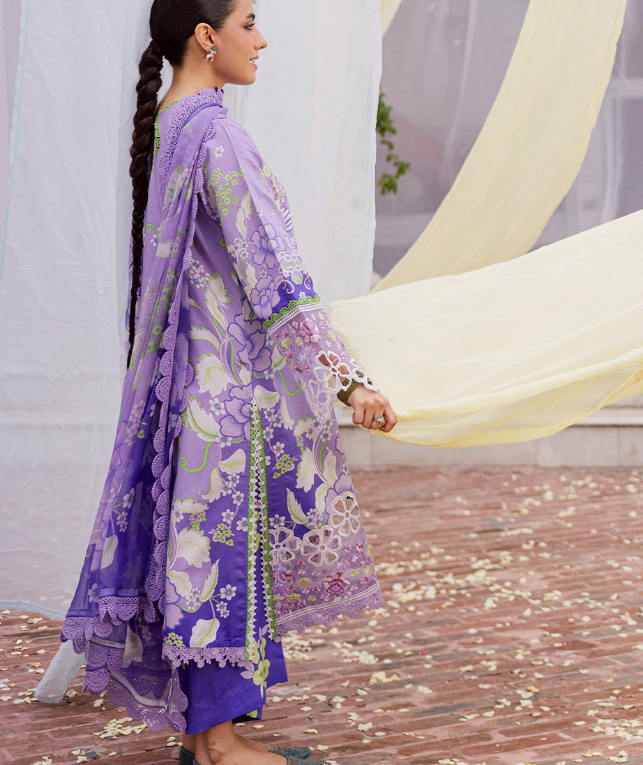 Mahnur Gulzar Winter`25 G#07