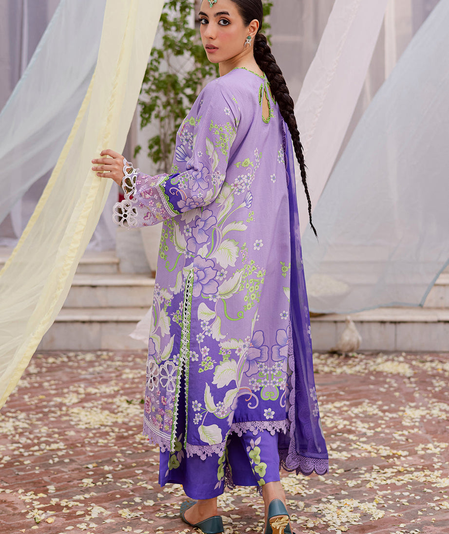 Mahnur Gulzar Winter`25 G#07