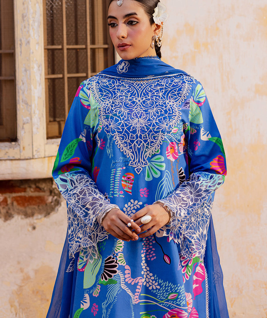 Mahnur Gulzar Winter`25 G#10