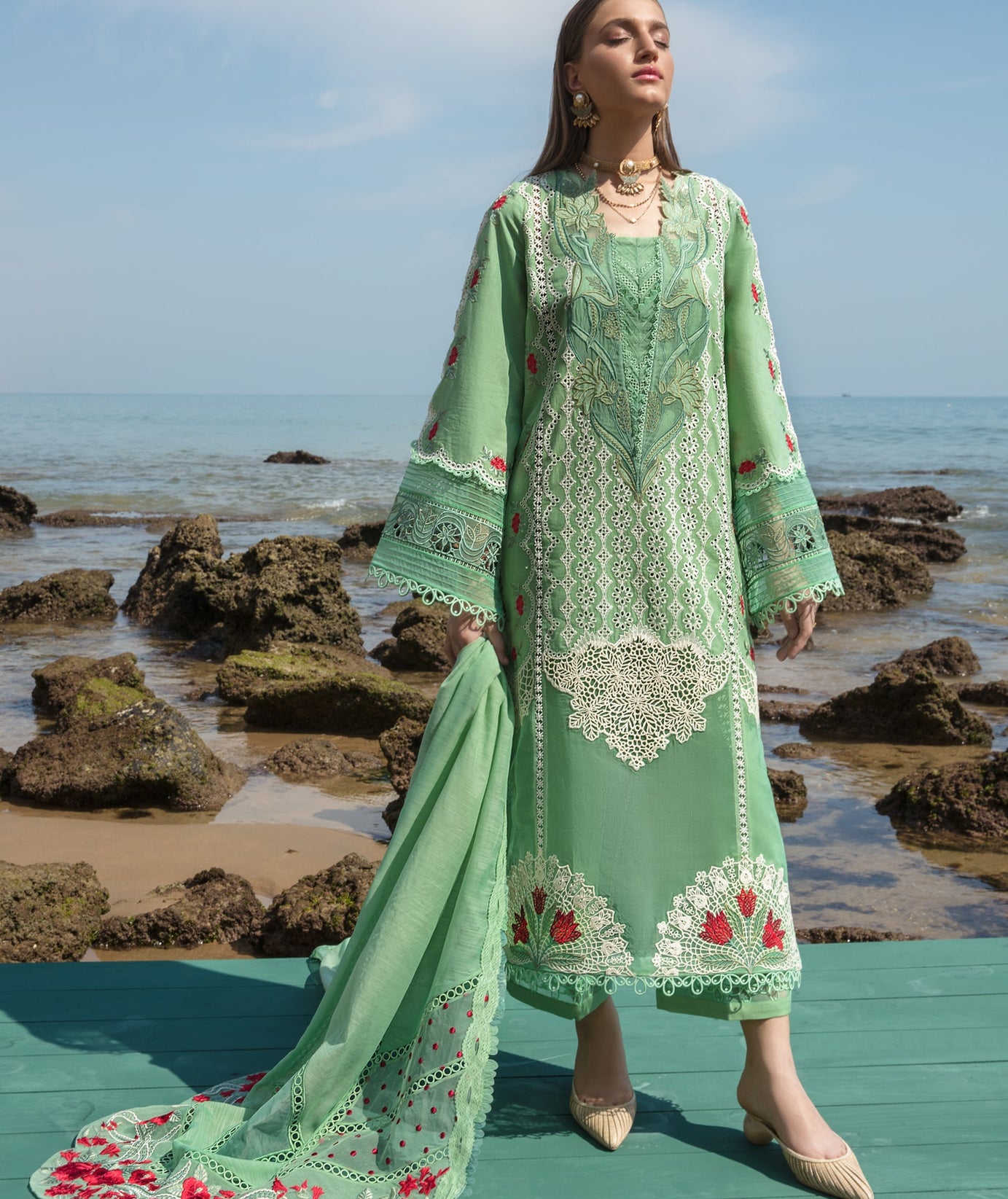 Crimson Lawn Collection'23 D#3 B