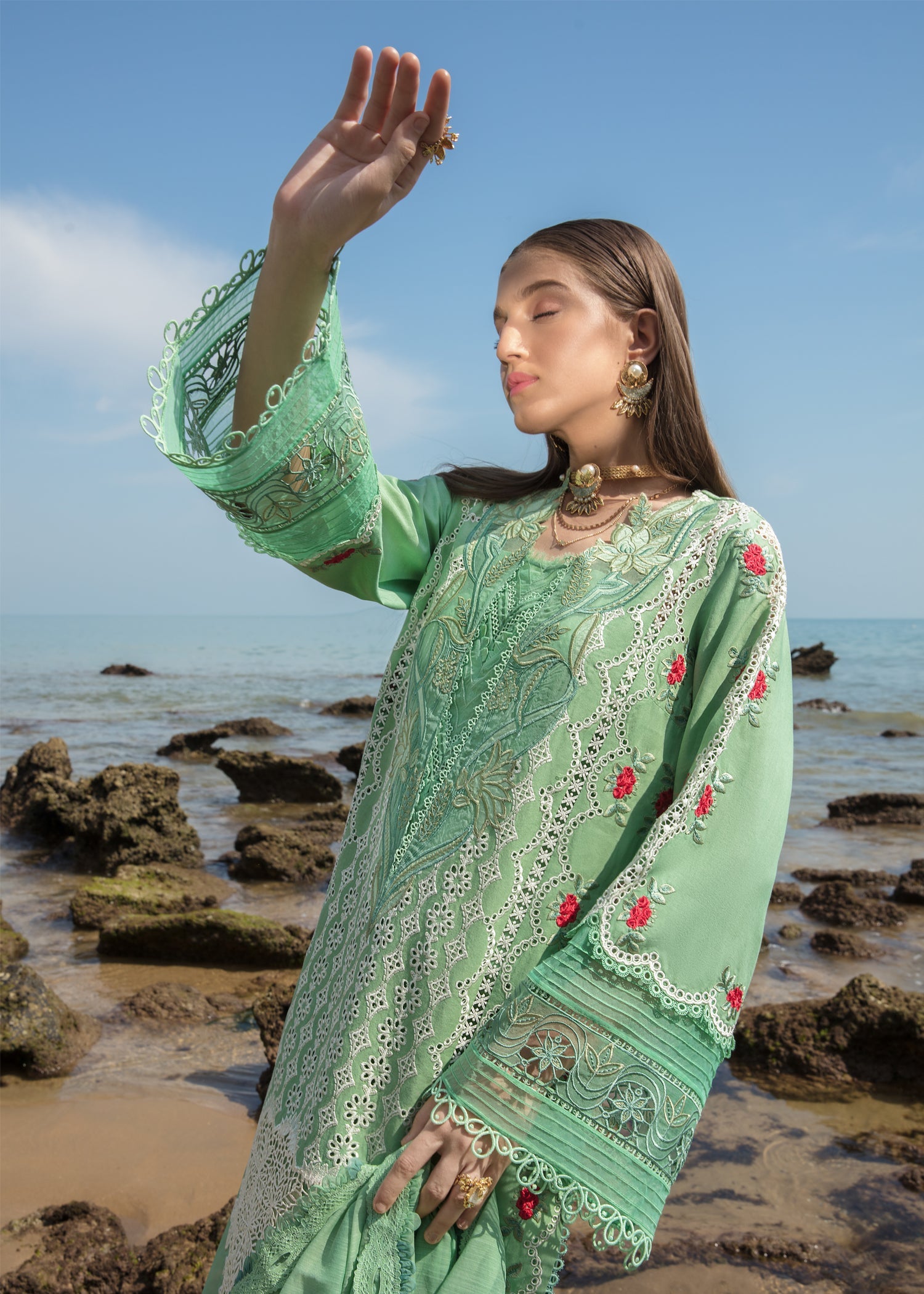 Crimson Lawn Collection'23 D#3 B