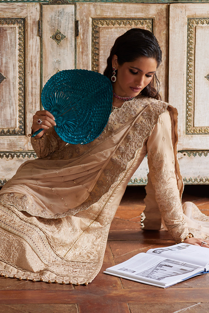 Gulaal Luxury Lawn`25 D#07