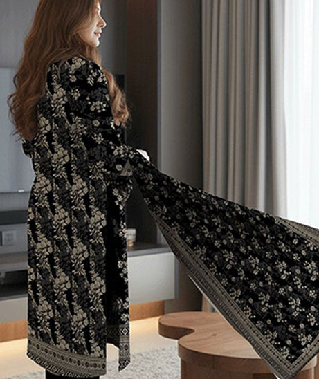 German Wool`26 D#103 (Black)