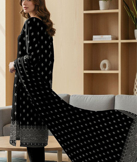 German Wool`26 D#109 (Black)