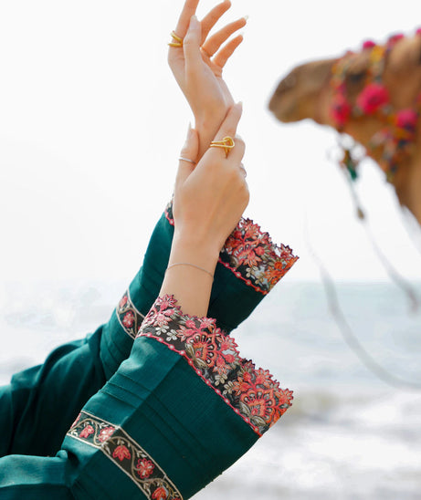 Aabyaan Saagar L/Lawn'24 D#10 NOORA
