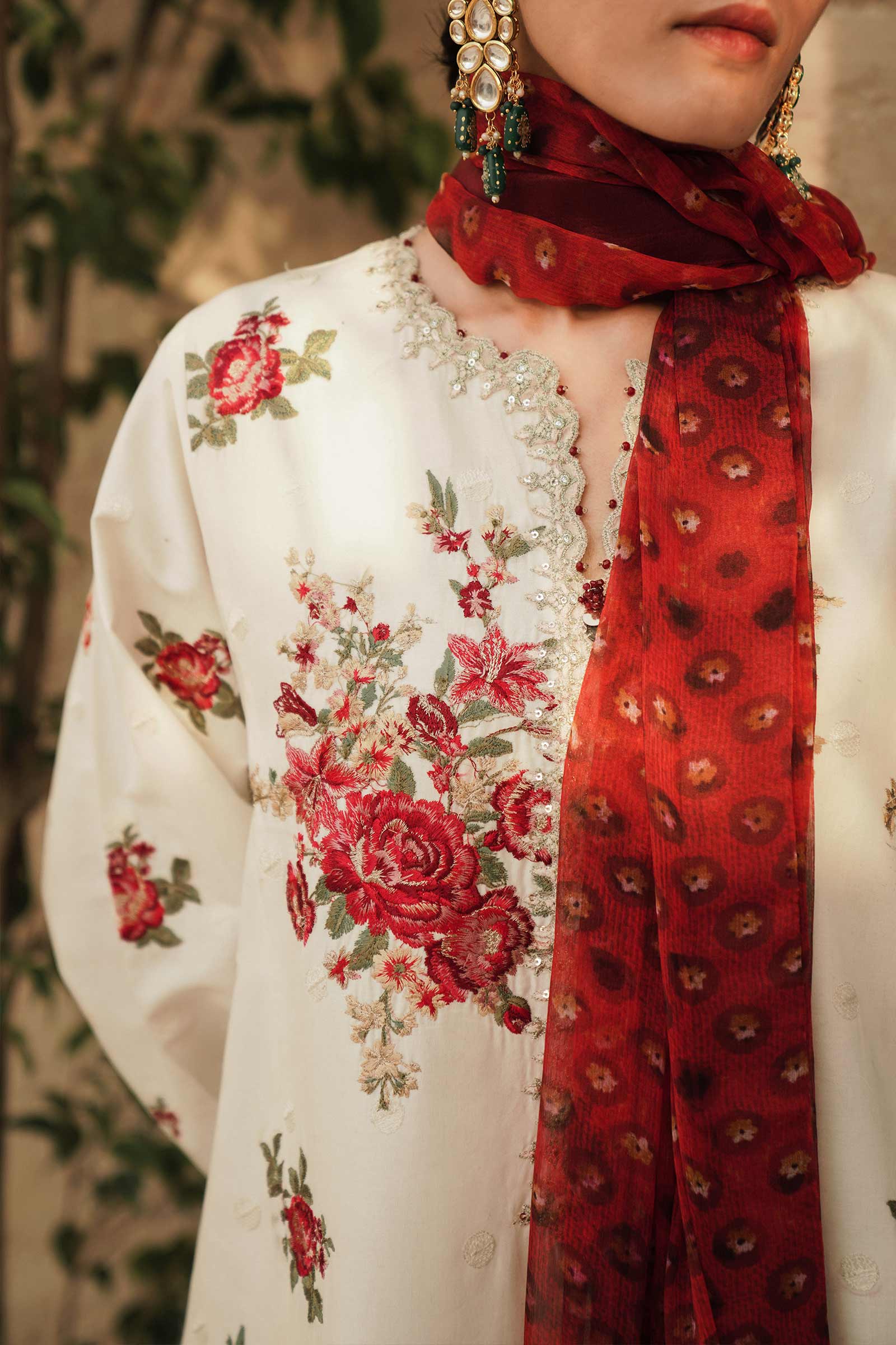 Zara Shahjahan Eid Luxury Lawn`22 D# GUL