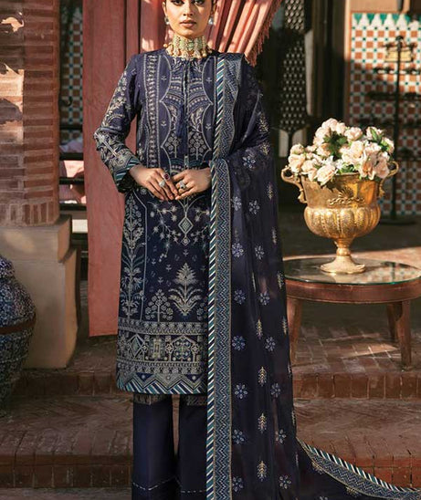 Gulaal Luxury Lawn Collection'22 D#3 LEENA