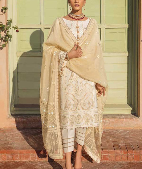 Gulaal Luxury Lawn Collection'22 D#4 RUHI