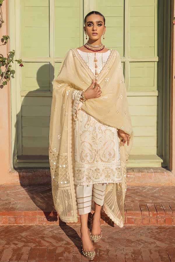 Gulaal Luxury Lawn Collection'22 D#4 RUHI