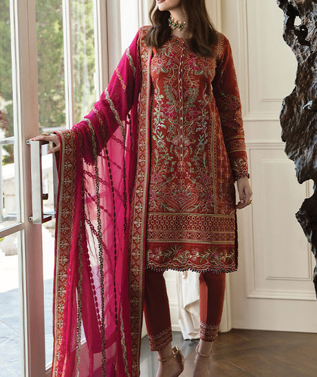 Gulaal Luxury Lawn Collection`23 D#02 (RAIMAH)