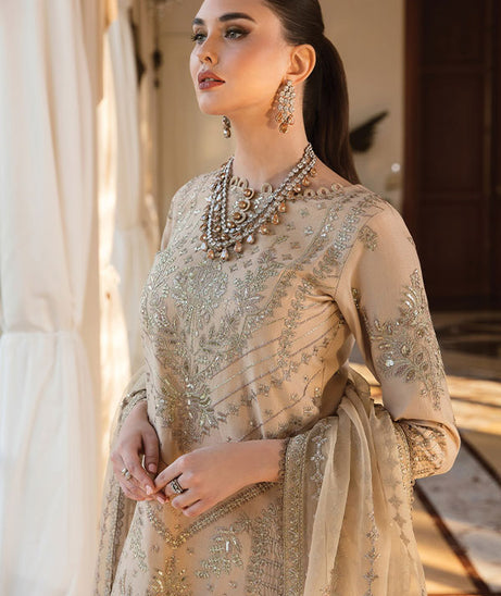 Gulaal Luxury Lawn Collection`23 D#06 (ROHENAZ)