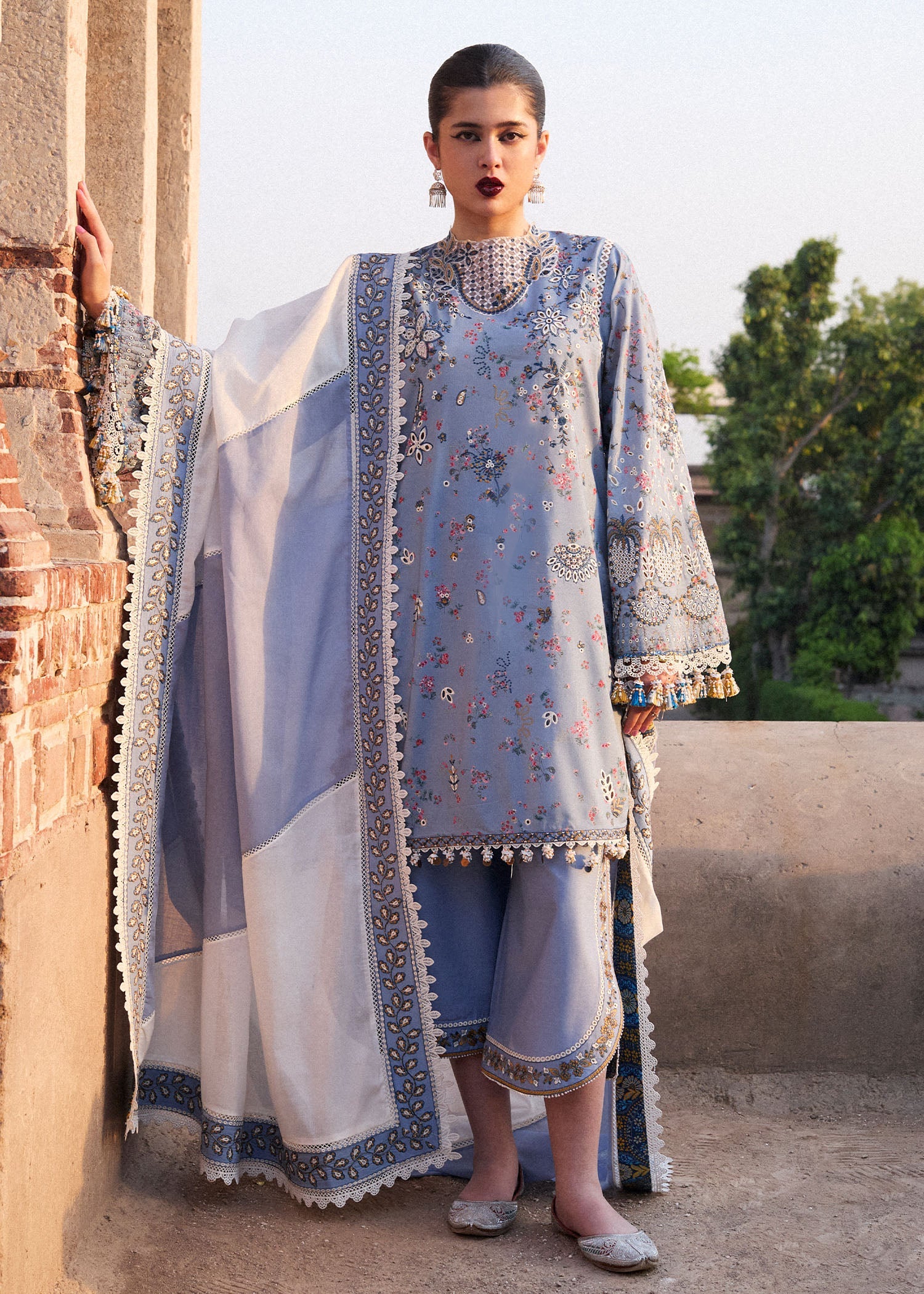Hussain Rehar Nirmal S/S Luxury`25 (Fira)