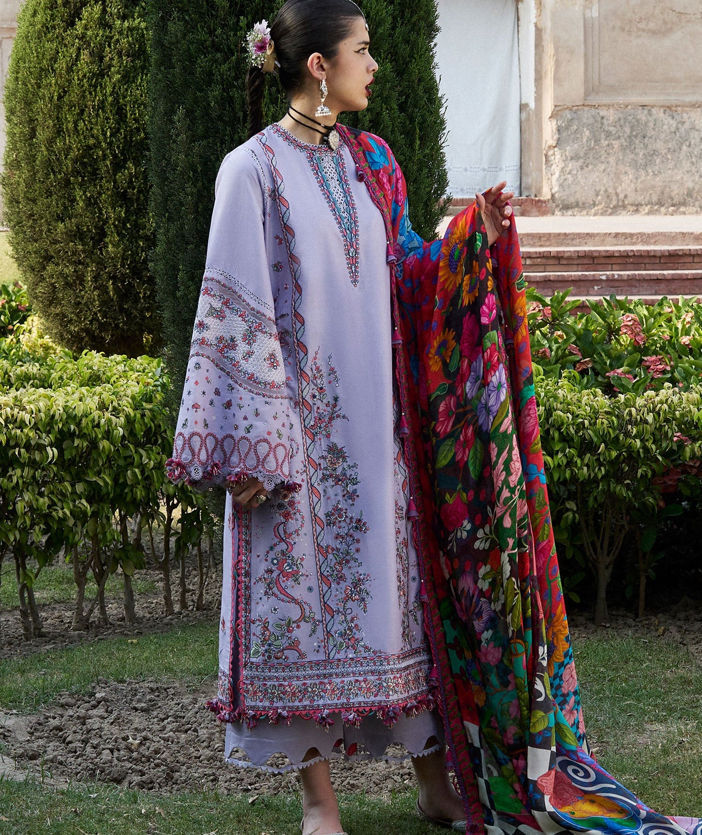 Hussain Rehar Nirmal S/S Luxury`25 (inaya)