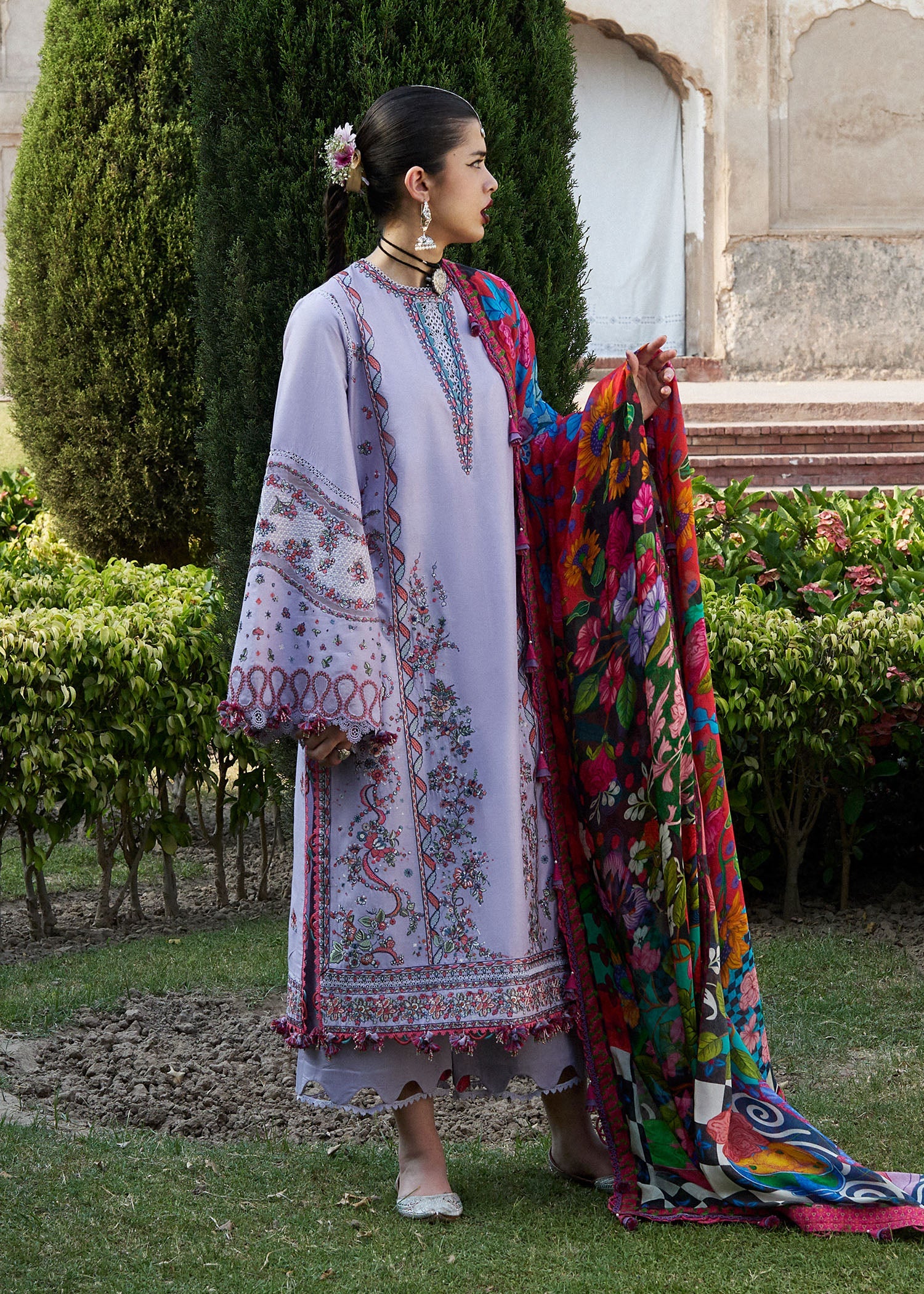 Hussain Rehar Nirmal S/S Luxury`25 (inaya)