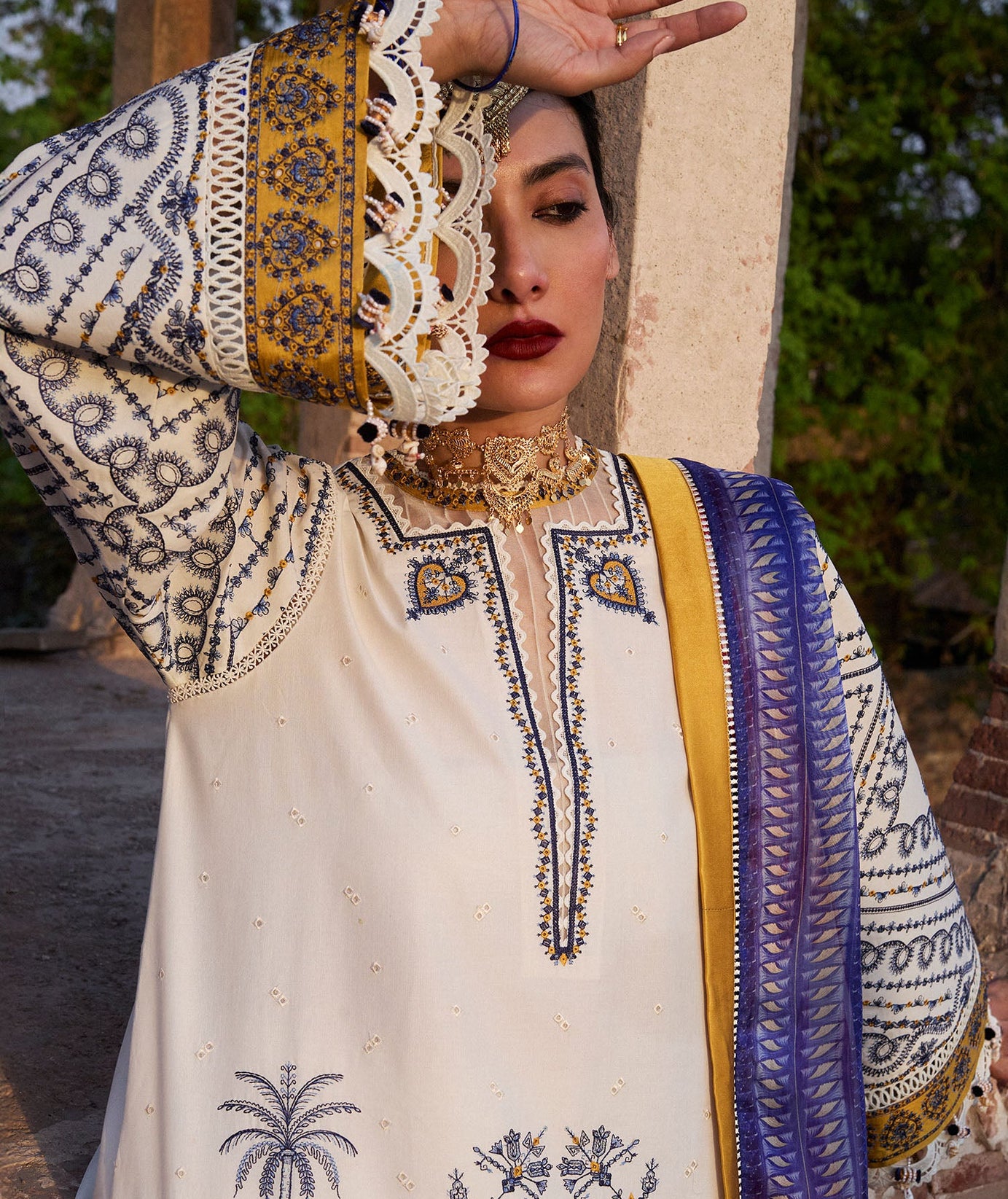 Hussain Rehar Nirmal S/S Luxury`25 (Motia)
