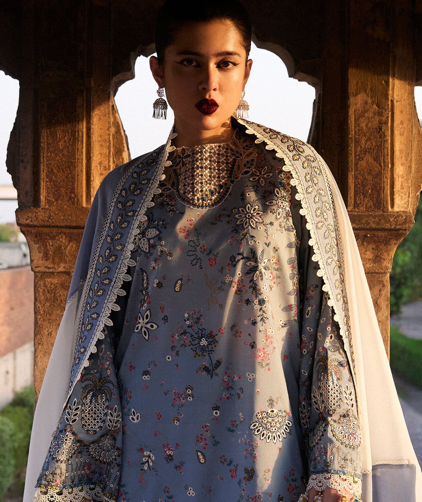 Hussain Rehar Nirmal S/S Luxury`25 (Fira)
