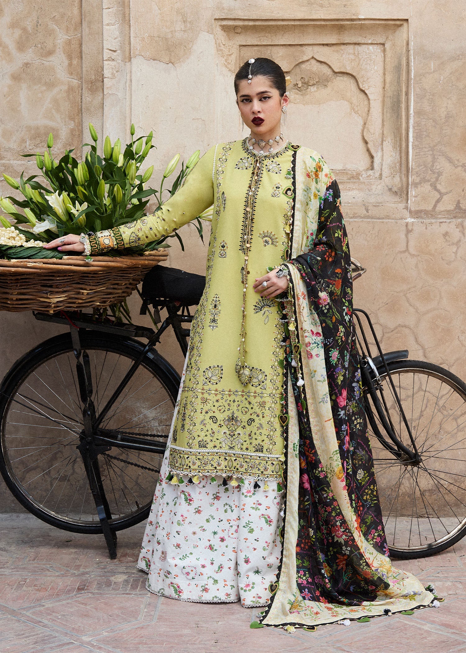 Hussain Rehar Nirmal S/S Luxury`25 (Suk)