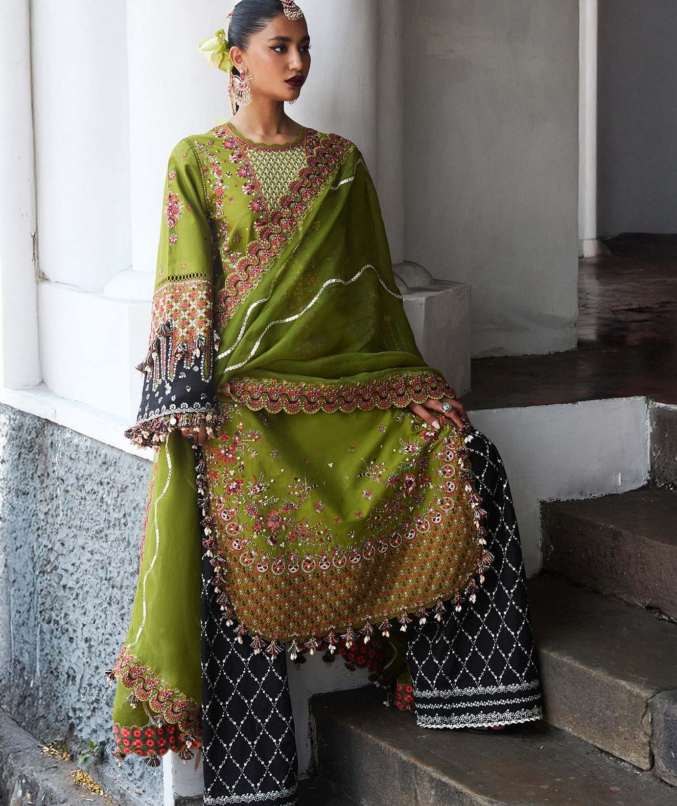 Hussain Rehar Luxury Lawn`25 (Abass)