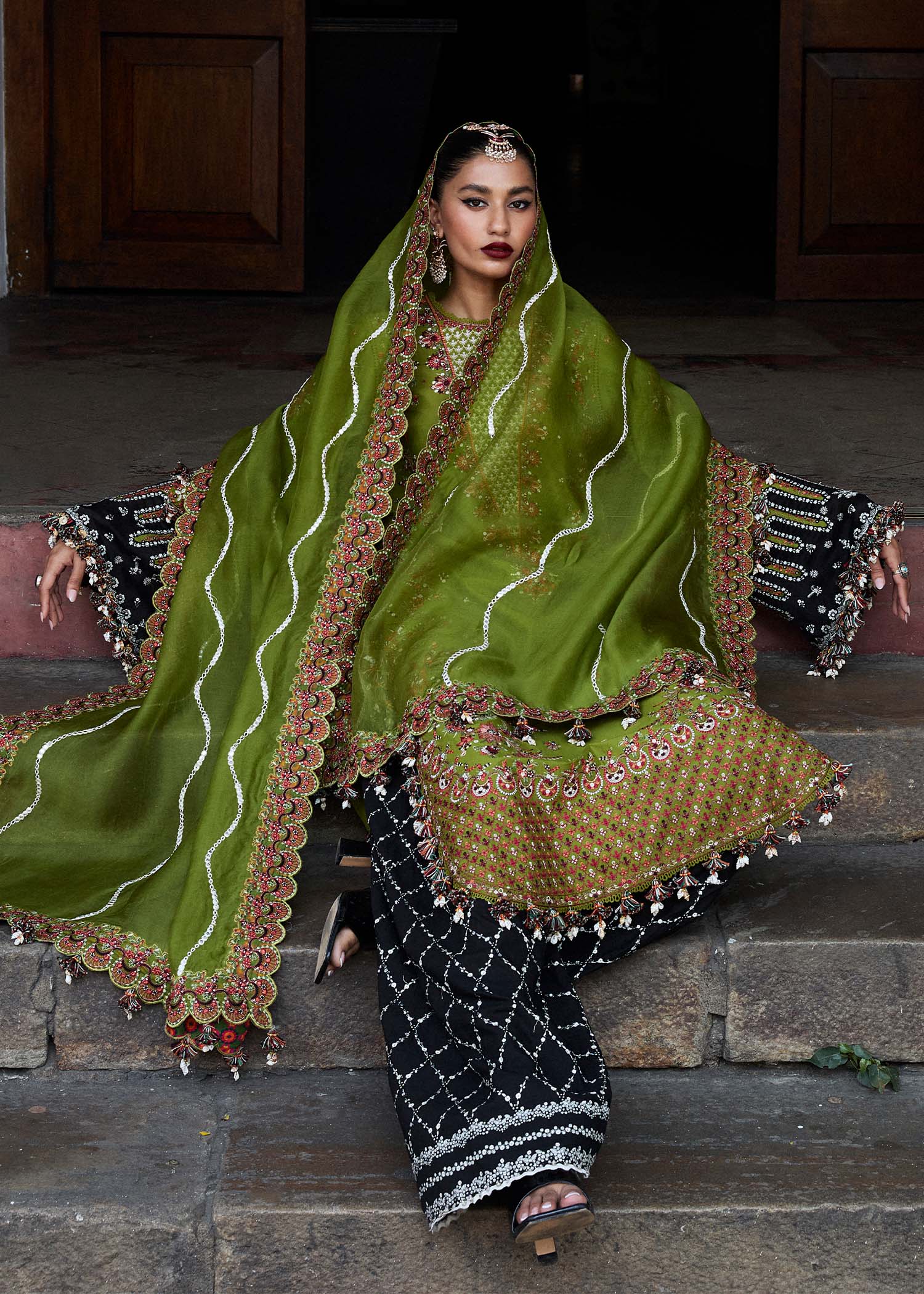 Hussain Rehar Luxury Lawn`25 (Abass)