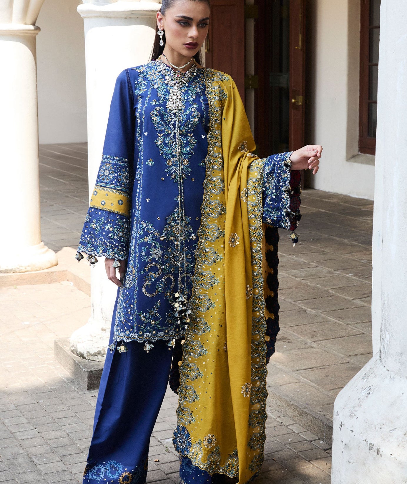 Hussain Rehar Luxury Lawn`25 (Riviera)