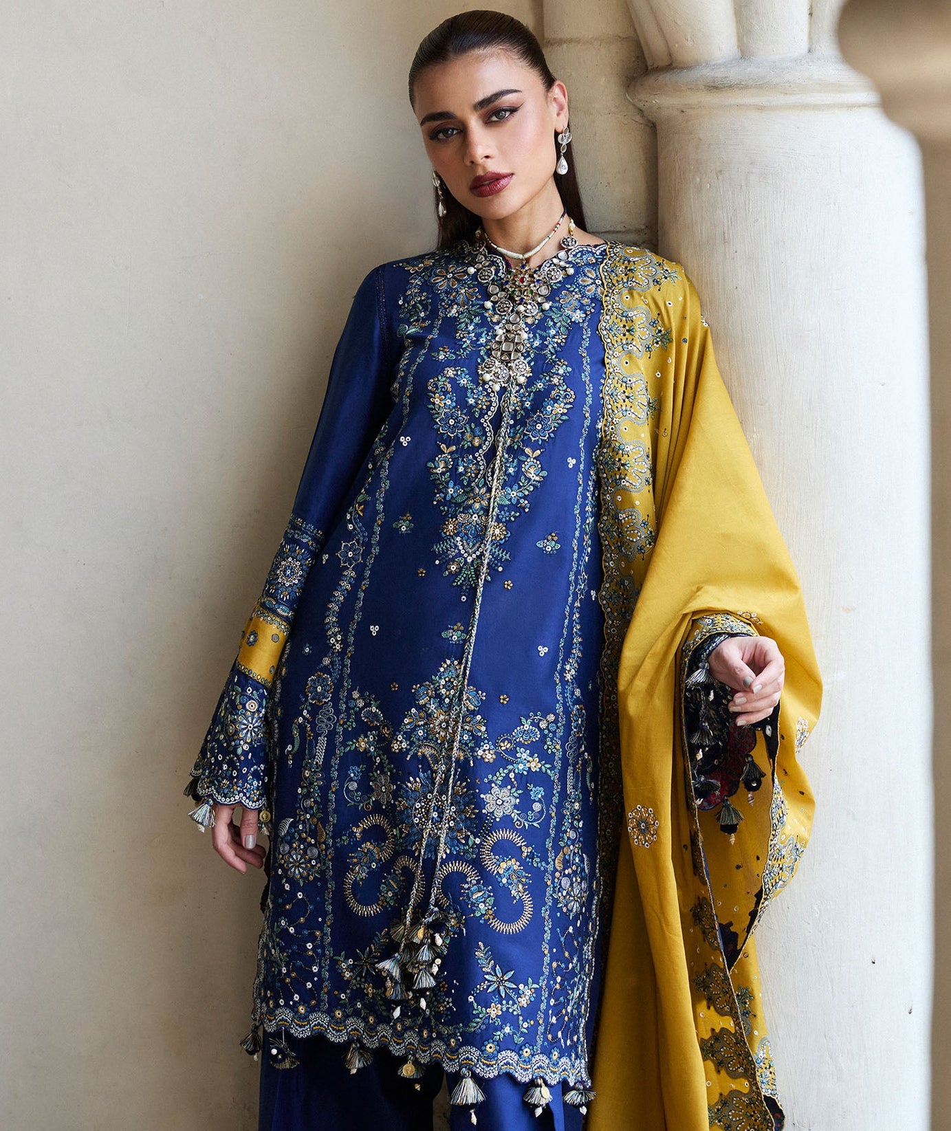 Hussain Rehar Luxury Lawn`25 (Riviera)