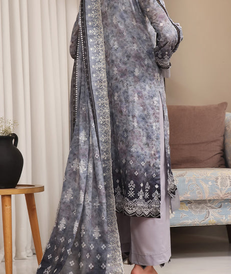 Hafiz Aleen Emb Lawn'25 D#62-Grey