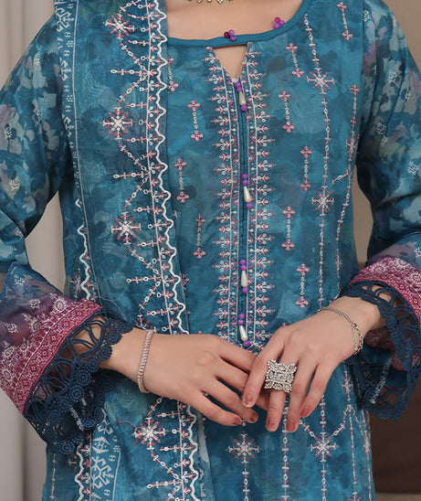Hafiz Aleen Emb Lawn'25 D#70-Ferozi