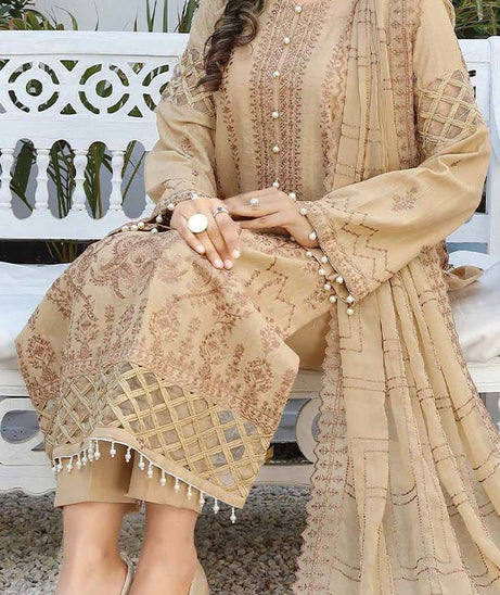 Hafiz Faryal Hussain Lawn`24 D#03