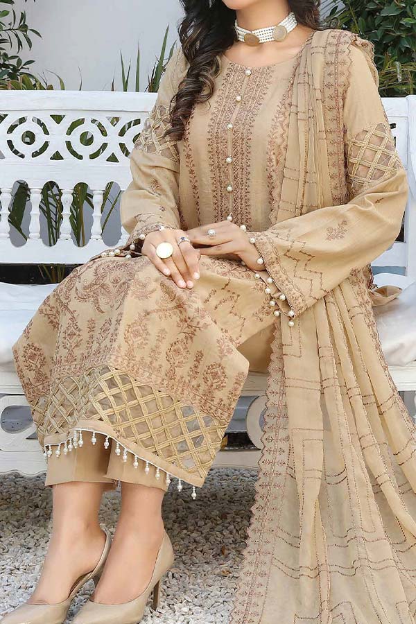 Hafiz Faryal Hussain Lawn`24 D#03